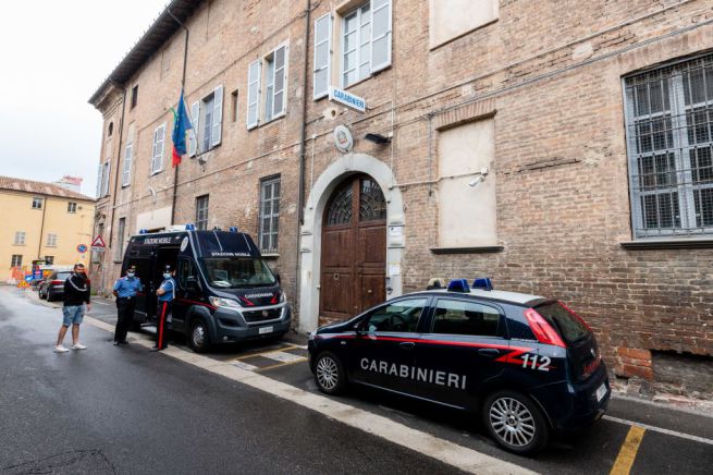 La caserma di via Levante